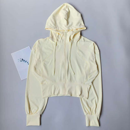 Damen Sportjacke mit Kapuze – Schnell trocknend & Figurbetont
