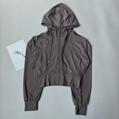 Damen Sportjacke mit Kapuze – Schnell trocknend & Figurbetont