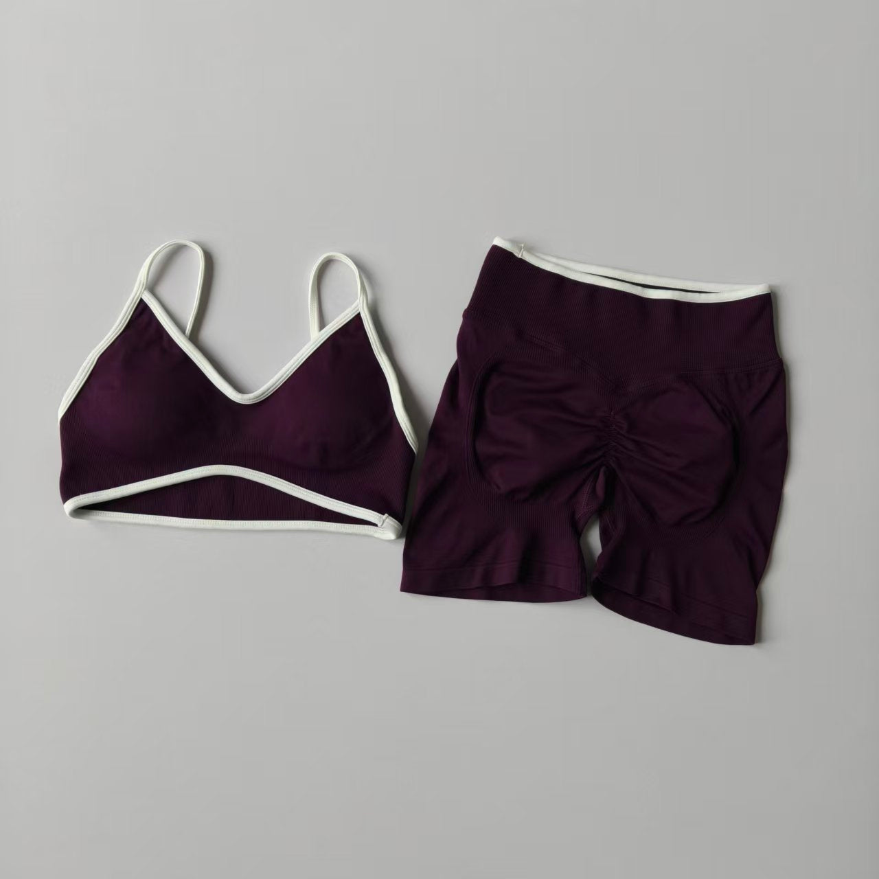 Damen Fitness- & Yoga-Set – Seamless Sport-BH mit Trägern & High-Waist Shorts, Push-Up (Peach Butt) & Bauchformend für Gym & Workout