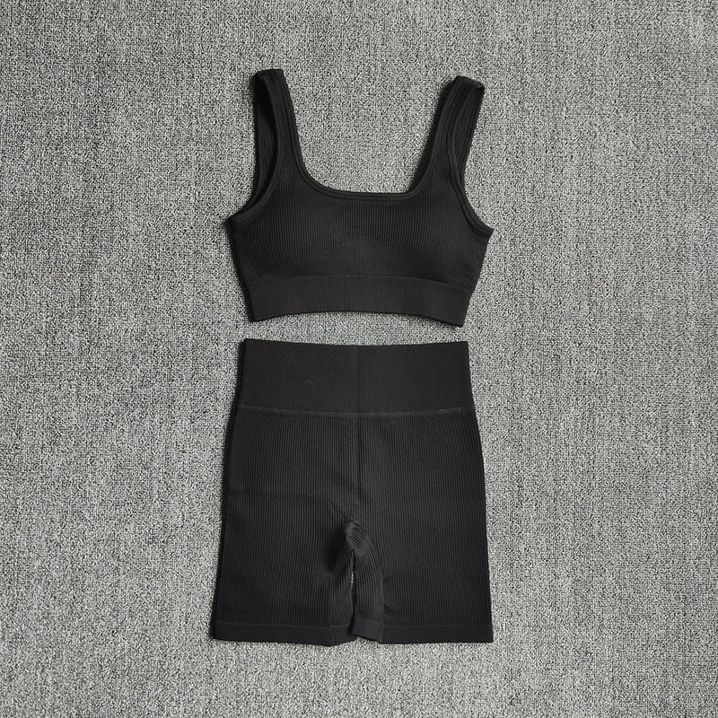 WAREBALL Damen Fitness-Set (2-teilig) – Seamless Sport-BH & Sexy Shorts für Gym, Workout & Running