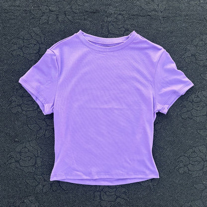 Einfarbiges Damen Crop Fitness T-Shirt – Enganliegend, Atmungsaktiv & Kurzarm für Yoga & Training