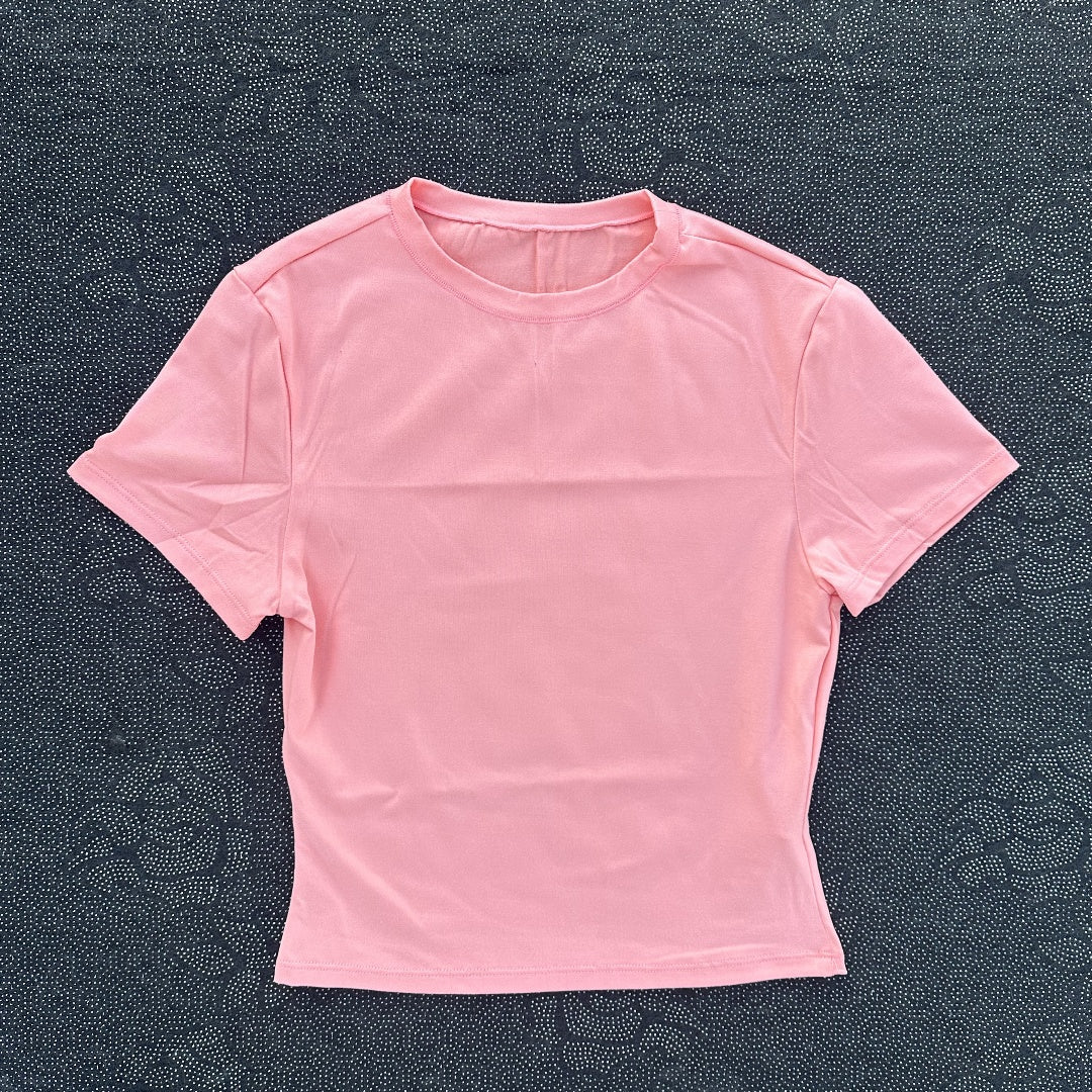 Einfarbiges Damen Crop Fitness T-Shirt – Enganliegend, Atmungsaktiv & Kurzarm für Yoga & Training